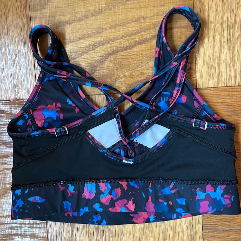 Lululemon Sports Bra - Picture 3 of 4